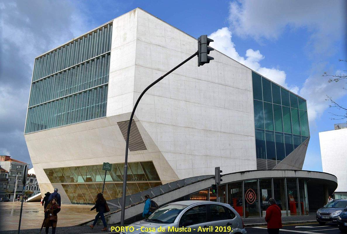 2261 - Porto -Casa da Musica.jpg